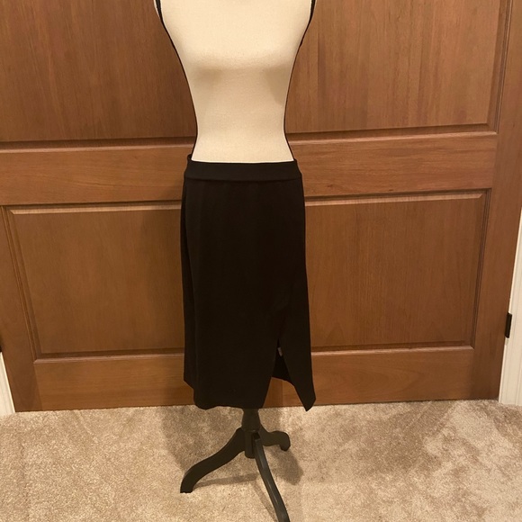 Kensie Dresses & Skirts - Black Skirt